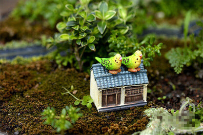 Miniature Garden Lawn Ornament Decoration Figurine DIY Bonsai Mini 8pcs Parrot
