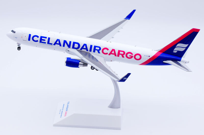 1:200 JC Wings ICELAND AIRCARGO AIRBUS B767-300 Airplane Diecast Aircraft Model
