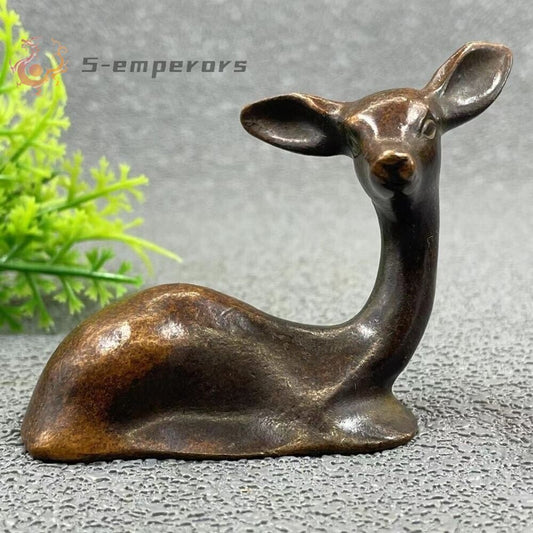 Deer Statue Retro Crafts Metal Carving Decoration Tea Pet Fawn Figurine Deerlet