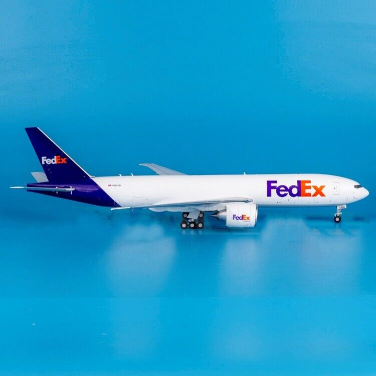 1:200 Geminijets FedEx B777-200LRF N895FD Passenger Airplane Diecast Model