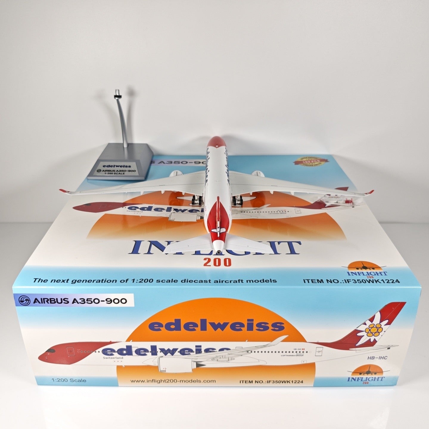 1:200 InFlight edelweiss A350-900 Passenger Airplane Diecast Plane Model