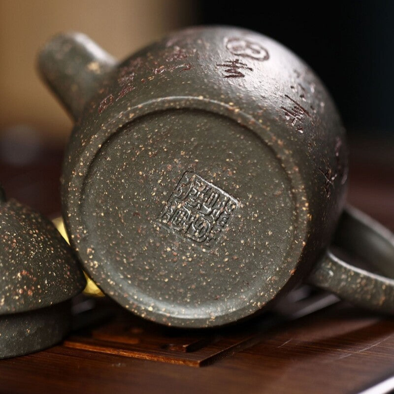 Traditional Craft True Yixing Zisha Purple Clay Tea Pot Marked 7 Infuser Holes