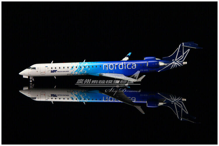 1:200 JC Wings Nordica BOMBARDIER CRJ-900LR Passenger Airplane Diecast Model