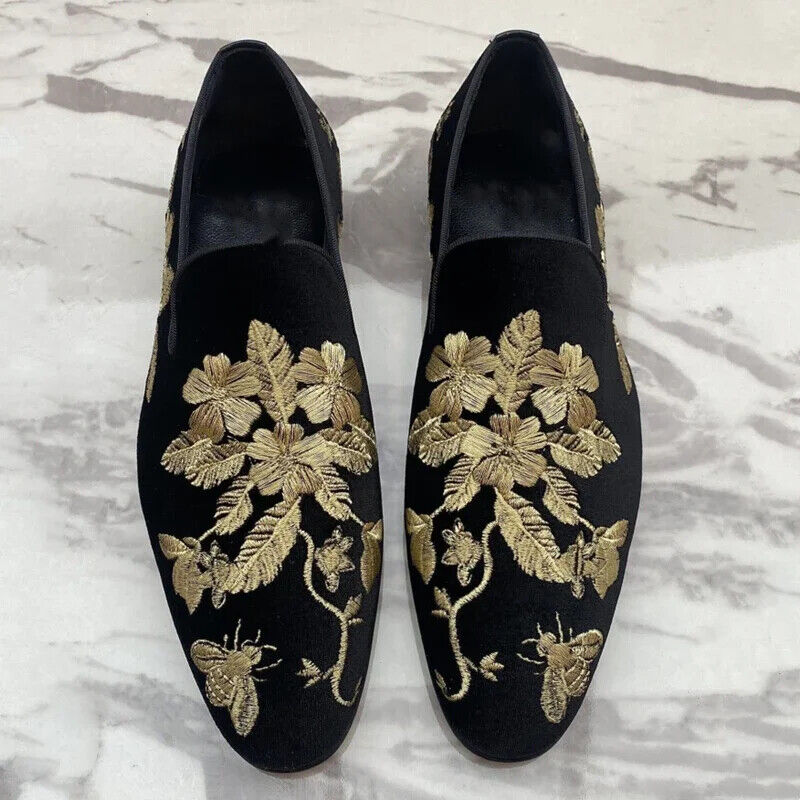 Loafers Men Shoes Black Embroidery Flower Business Casual Shoes