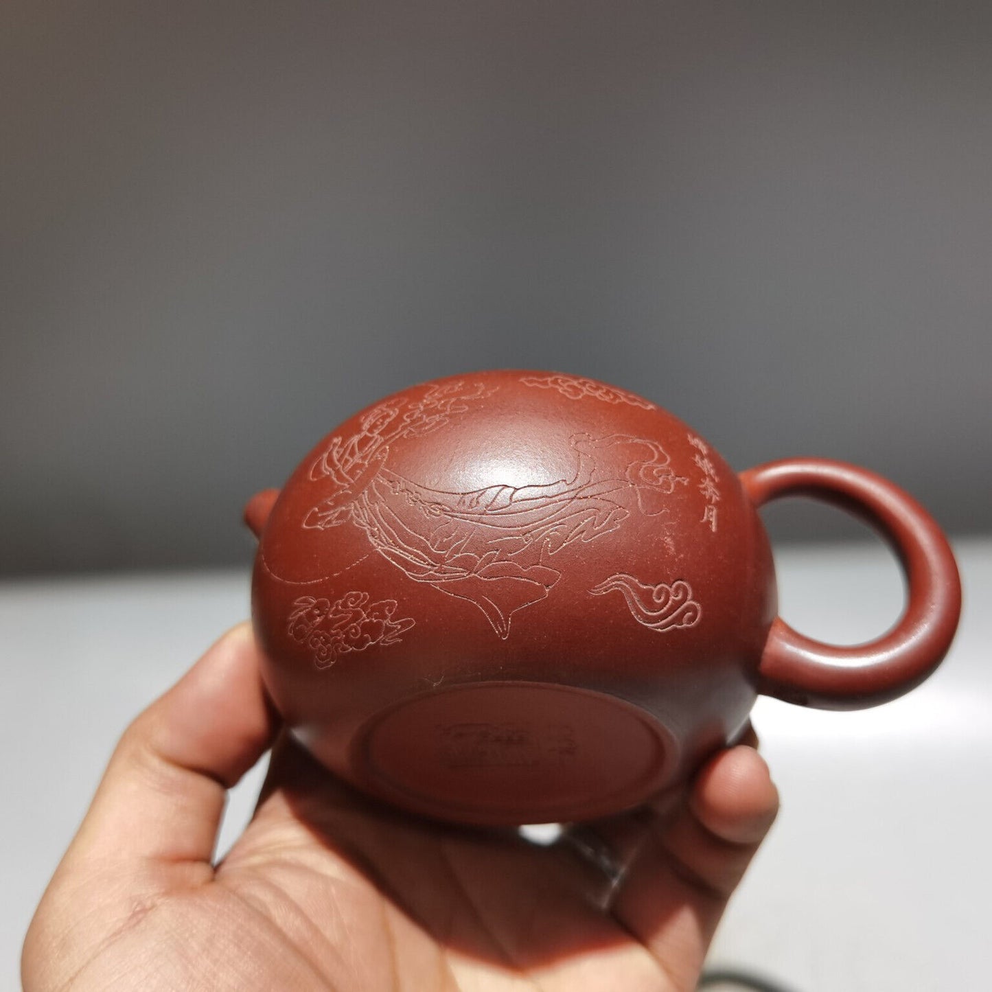 Chinese Yixing Zisha Clay Handmade Exquisite Teapot （西施壶 低款：顾景舟)