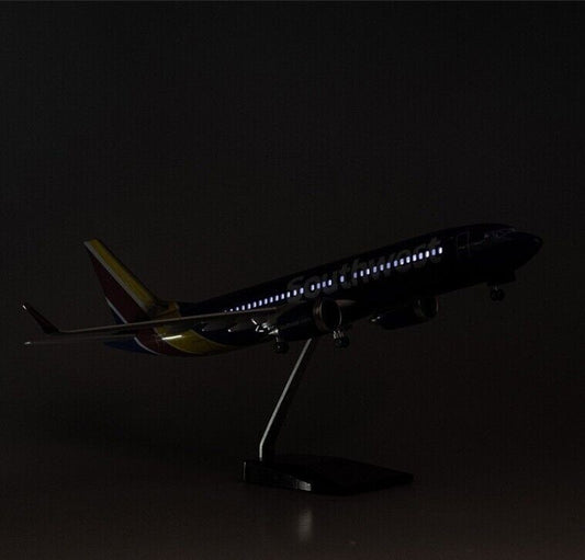 47CM Southwest BOEING 737-800 Airplane Led Sound-controlled Light Resin Model