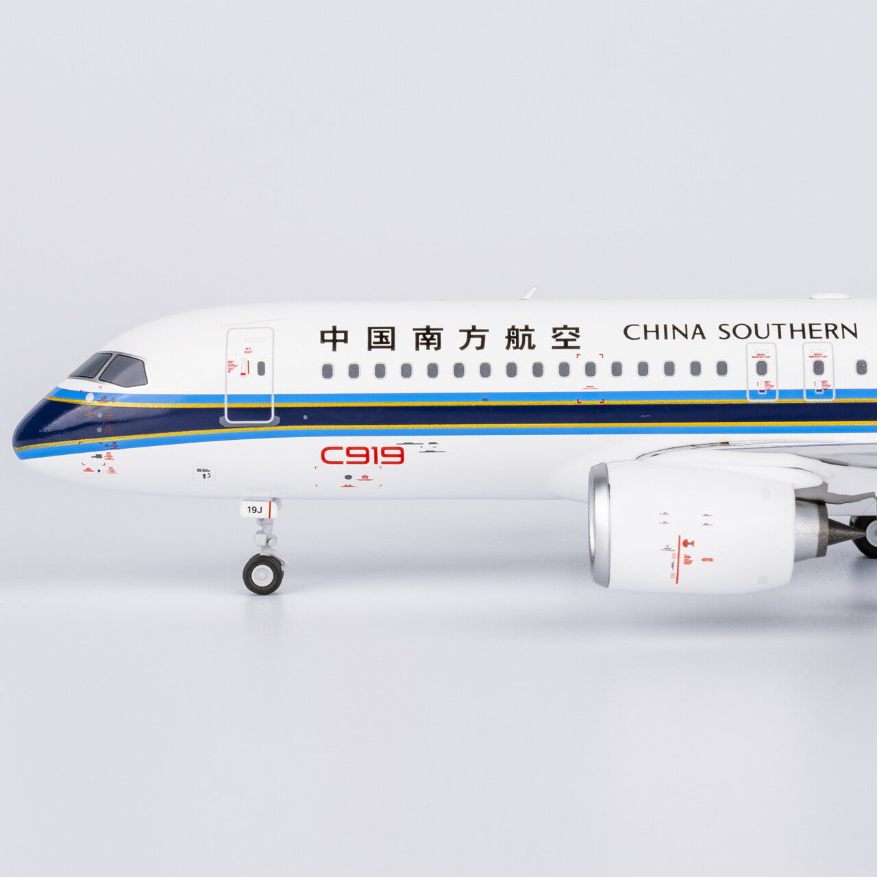 1:200 Southern CCP China Southern Comac C909 B-919J Airplane Diecast Model