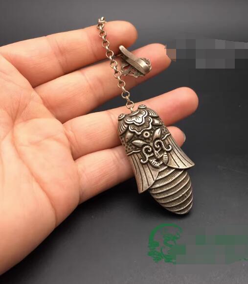 Antique Vintage Tibetan Silver Cicada Pressure Lapel Pendant Old Items -