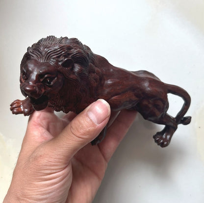 Natural Rosewood Carved Lion Statue Animal Sculpture Decor