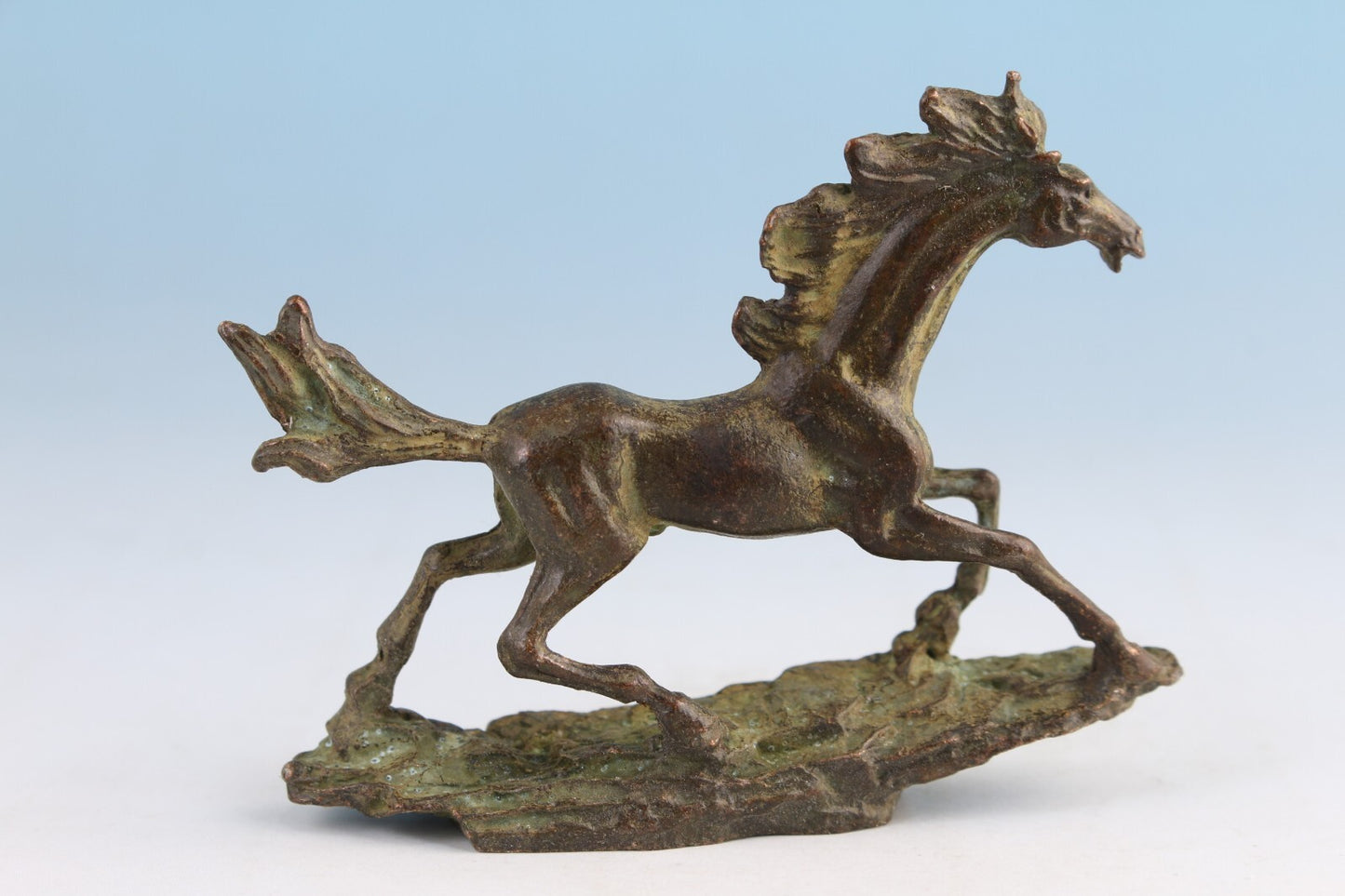 Rare Chinese bronze old horse Figure statue netsuke collectable gift tea pet