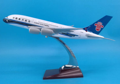 36CM CHINA SOUTHERN AIRBUS A380 Passenger Aircraft Resin Plane Airplane Model