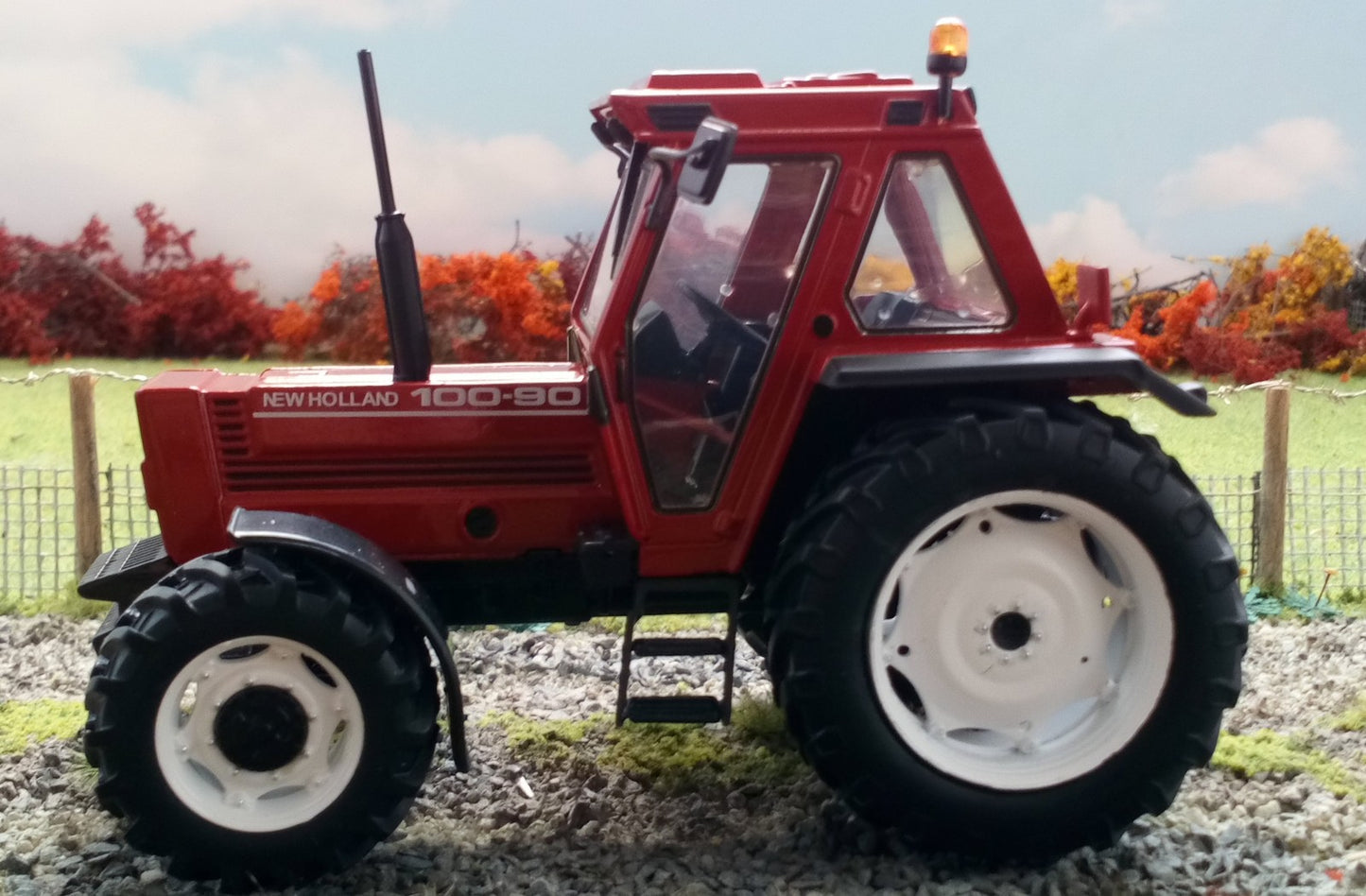 1:32 Replicagri New Holland 100-90 Tractor Farm Machinery Vehicle Diecast Model