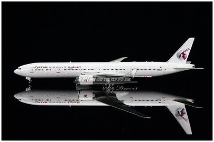 1:400 Phoenix QATAR AIRWAYS BOEING 777-300ER Passenger Airplane Diecast Model