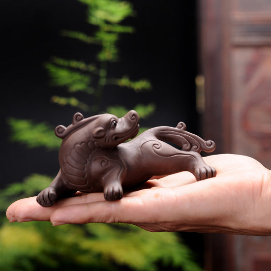 Wild Animal Statue Small Size Chinese Yixing Zisha Purple Clay Home Desk Tea Pet