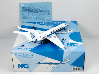 NG Models Gulfstream G550 (C-37B) for US Air Force 09-0525 1:200 Aircraft Model