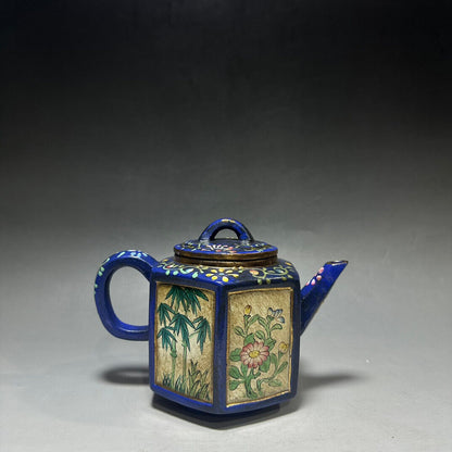 Chinese Yixing Zisha Clay Handmade Exquisite Teapot （梅兰竹菊 底款：顾景舟）