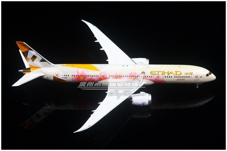 1:400 JC Wings ETIHAD AIRWAYS BOEING 787-9 Passenger Airplane Diecast Model
