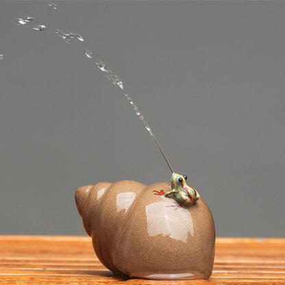 Creative Tea Pet Water Squirt Frog On Vivipara Zisha Tea Play House Decoration