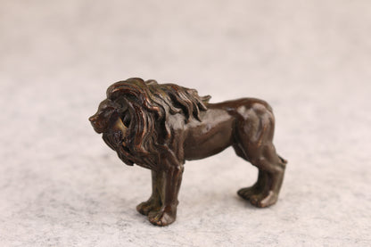 Mini Good stand Bronze lion leo Collection netsuke statue tea pet table decor