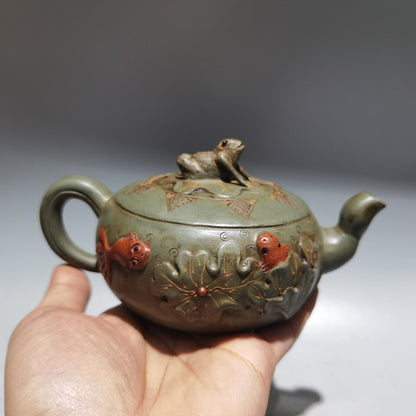 Chinese Yixing Zisha Clay Handmade Exquisite Teapot （青蛙荷叶壶 底款：蒋蓉）