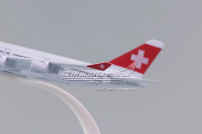 16cm Switzerland Boeing 747-400 Passenger Airplane Diecast Plane Aircraft Model