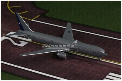 1:400 JC Wings FERZA AEREA DE CHILE BOEING 767-300 Passenger Plane Diecast Model