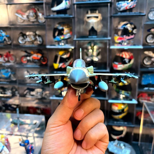 1: 72 US F-16I Storm Two seat Multi mission Fighter Metal Model with Weapon Whee