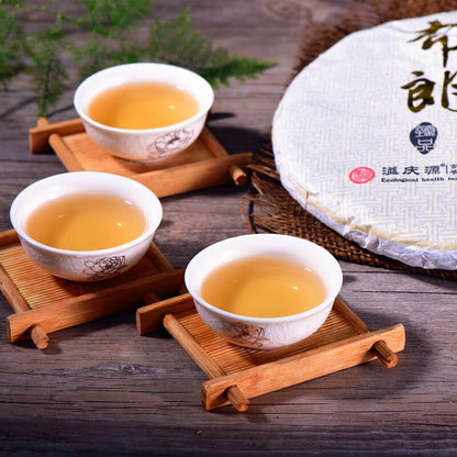 Aged Pu'er Cha Tea Pressed Tea Cake Green Tea Yunnan Organic Old Tree Puerh 357g