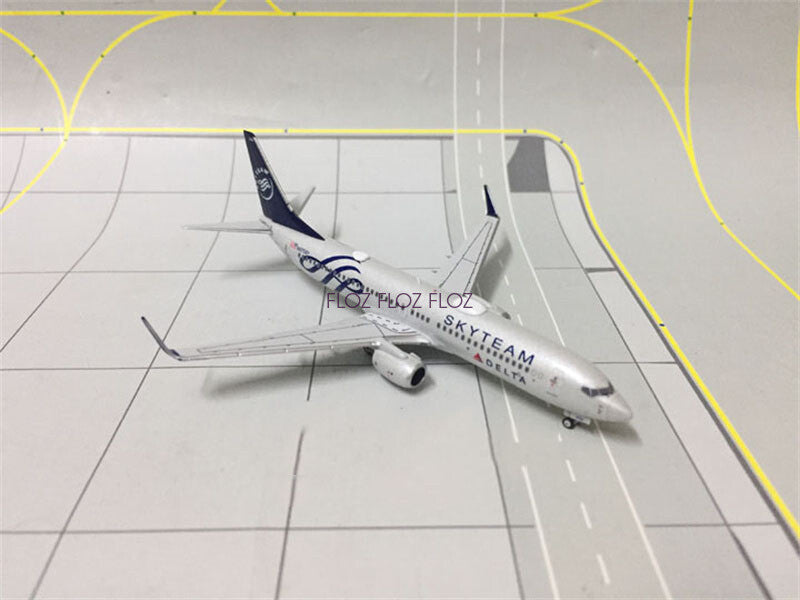 NG Models for Delta Skyteam for Boeing B737-800 N3758Y 1:400 Aircraft Model