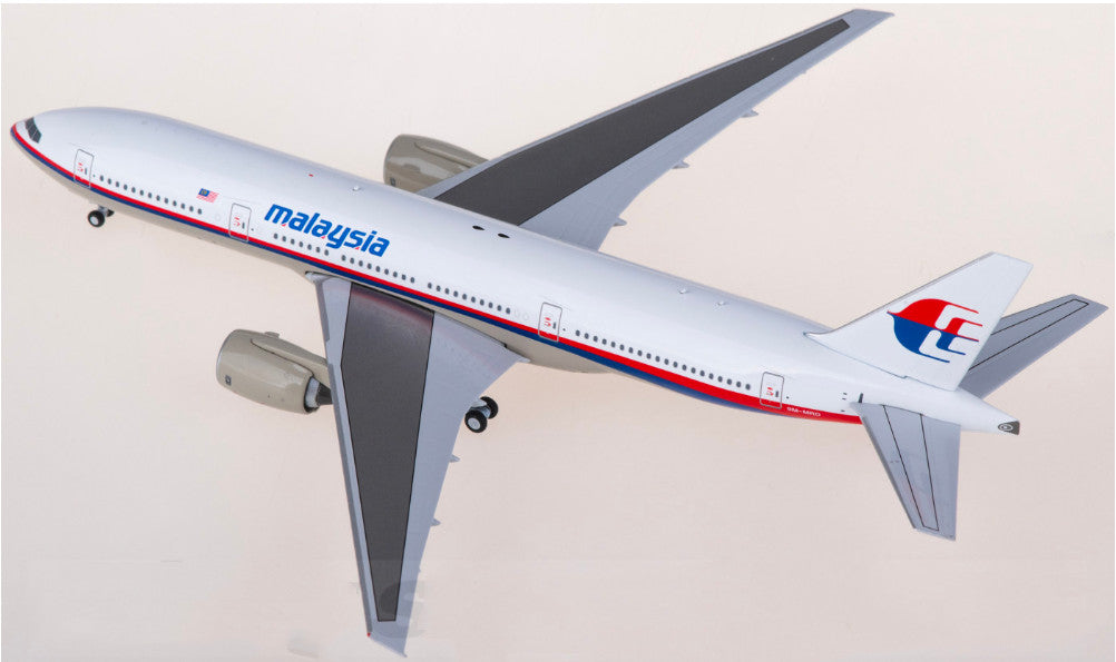1:400 Bob Models Malaysia Airlines B777-200ER Passenger Airplane Diecast Model