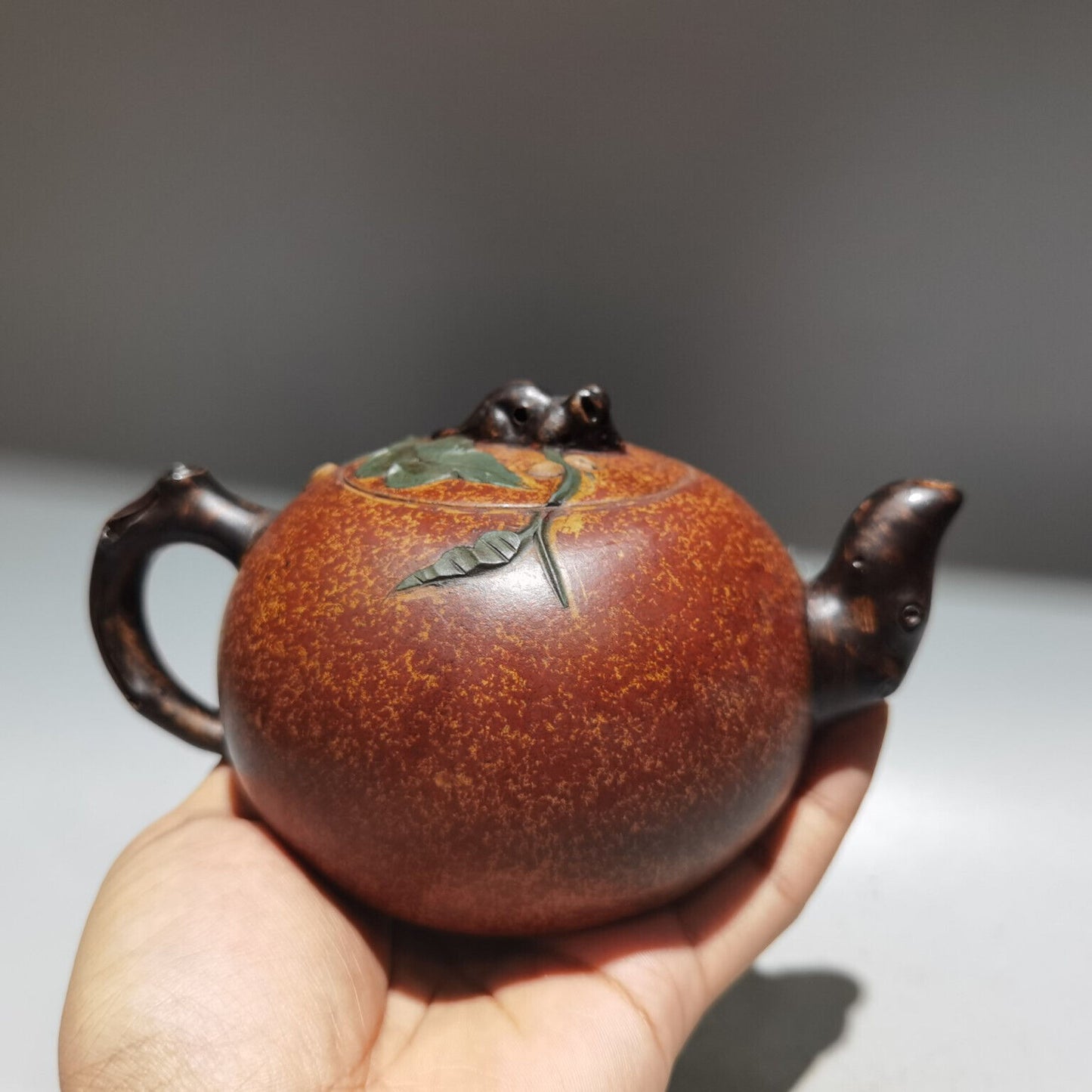 Chinese Yixing Zisha Clay Handmade Exquisite Teapot （金鼠纳福 低款：蒋蓉）