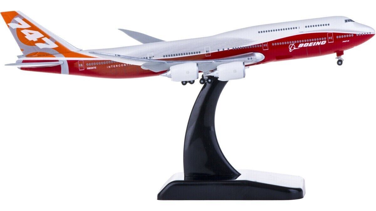 1:500 Hogan BOEING 747-8 Passenger Airplane Diecast Plane Aircraft Model