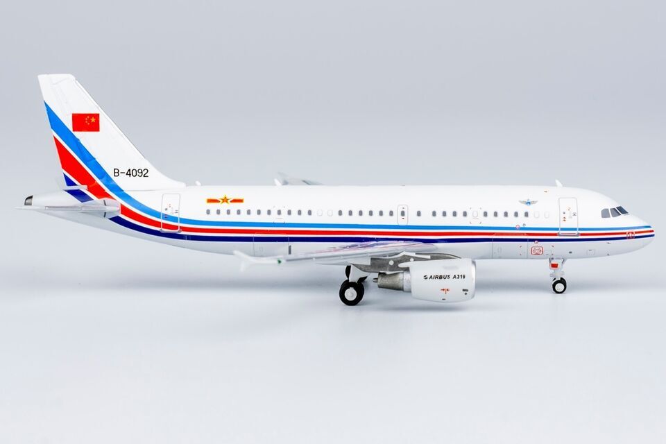 1:400 NG Model PLAAF AIRBUS A319 Passenger Plane Airplane Diecast Aircraft Model