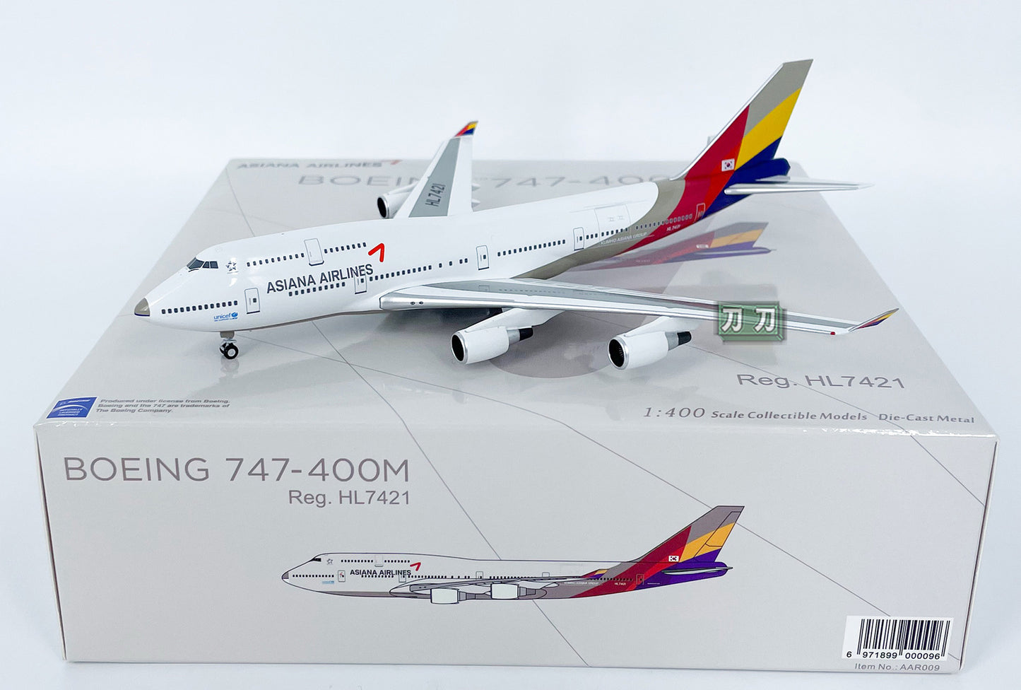 1:400 NG Lite ASIANA CARGO B747-400 HL7428 Passenger Airplane Diecast Model