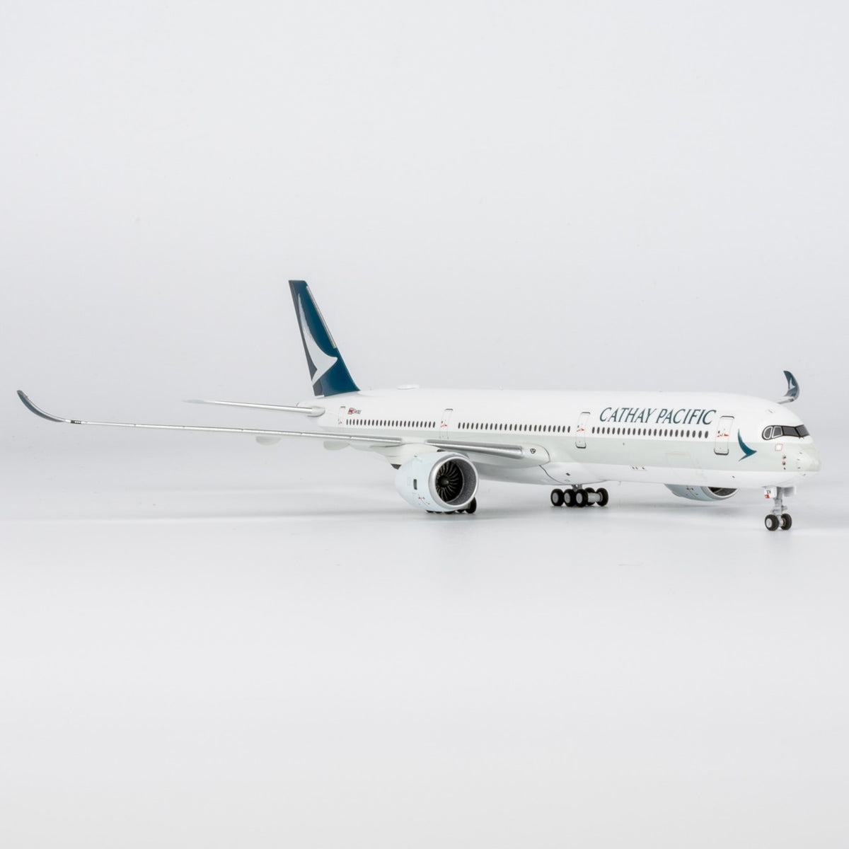 1:400 NGmodels Cathay Pacific A350-1000 Passenger Airplane Diecast Plane Model