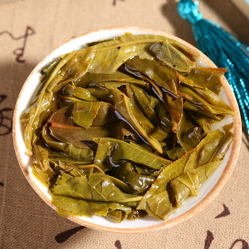 Pu Erh Tea Cake Yunnan Menghai Aged Raw Pu erh Natural Tea 357g