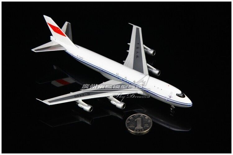 1:400 Phoenix CAAC BOEING 747-200 Passenger Airplane Diecast Aircraft Model