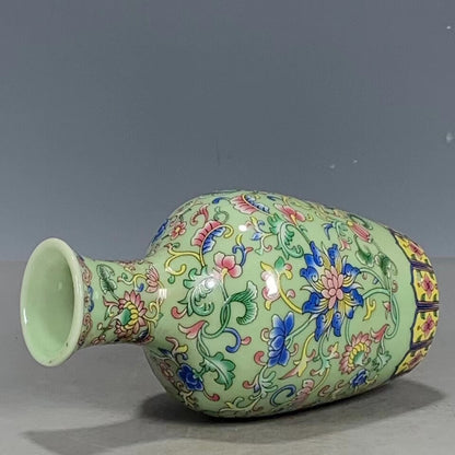 Vintage Exquisite Chinese Porcelain Painted Hundred Flower Pattern Vase 14.5cm