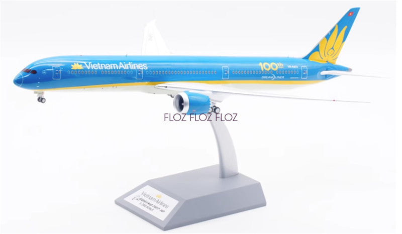 Inflight Vietnam Airlines for Boeing B787-10 VN-A873 100th 1:200 Aircraft Model