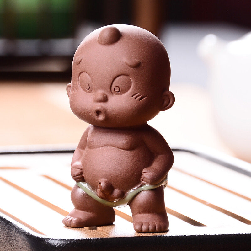 Small Pet Lovely Pee Doll Water Spray Boy Statue Small Home Decoration Tea Pet