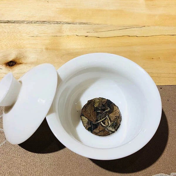 500g FuDing Run Aged Shou Mei Longevity Eyebrow Handmade White Tea small cake