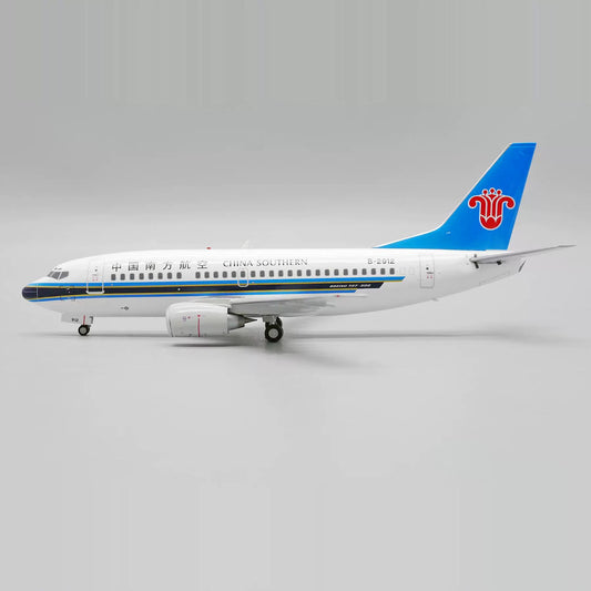 1:200 JC Wings China Southern Airlines Plane B737-500 Diecast Aircraft Model