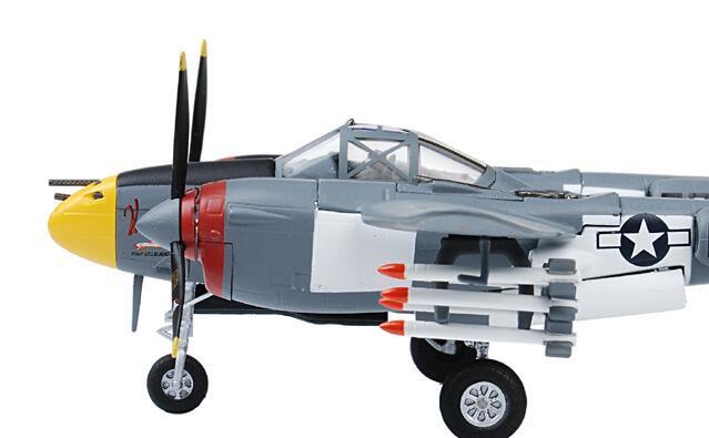 Witty P38 USAF 370TH VIVACIOUS VIRGIN II 1/72 diecast plane model aircraft