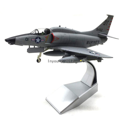 1/72 Douglas A-4M Skyhawk Fighter Plane Model Diecast Military Airplane Model