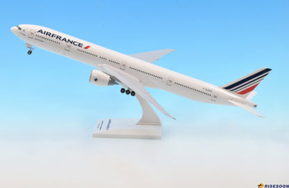 1:200 37CM RISESOON AIR FRANCE BOEING 777-300ER Airplane ABS Plastic Plane Model
