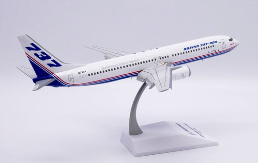 1:200 JC Wings Boeing Company BOEING B737-900 Airplane Diecast Aircraft Model