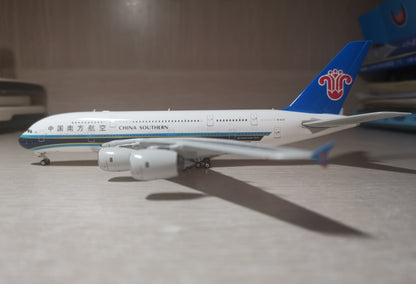 1:400 Phoenix CHINA SOUTHERN AIRBUS A380 Passenger Airplane Diecast Plane Model