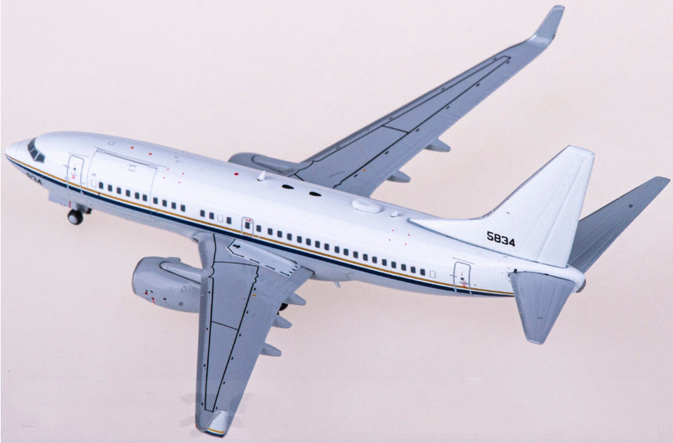 1:400 JC Wings U.S. Navy BOEING 737-700 Airplane Diecast Aircraft Plane Model