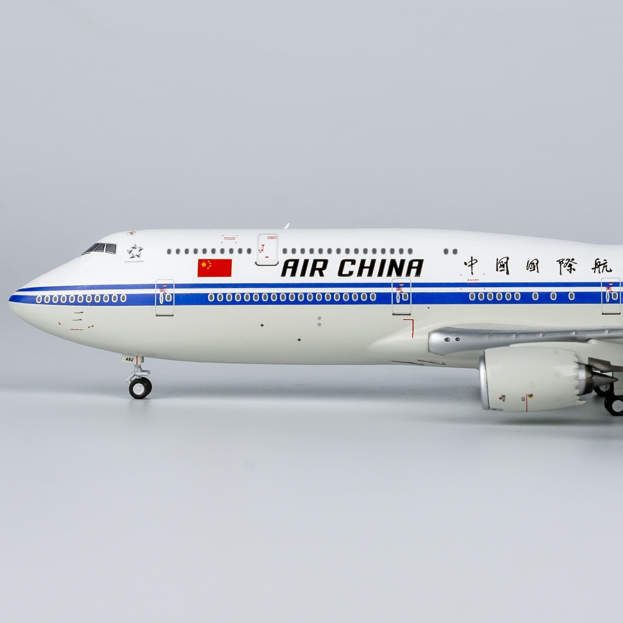 1:400 NG Model AIR CHINA BOEING 747-8i Passenger Airplane Diecast Aircraft Model