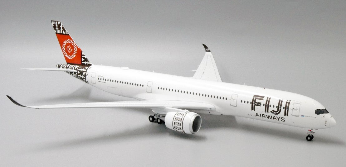 1:200 JC Wings Fiji Airways AIRBUS A350-900 Airplane Diecast Aircraft Model
